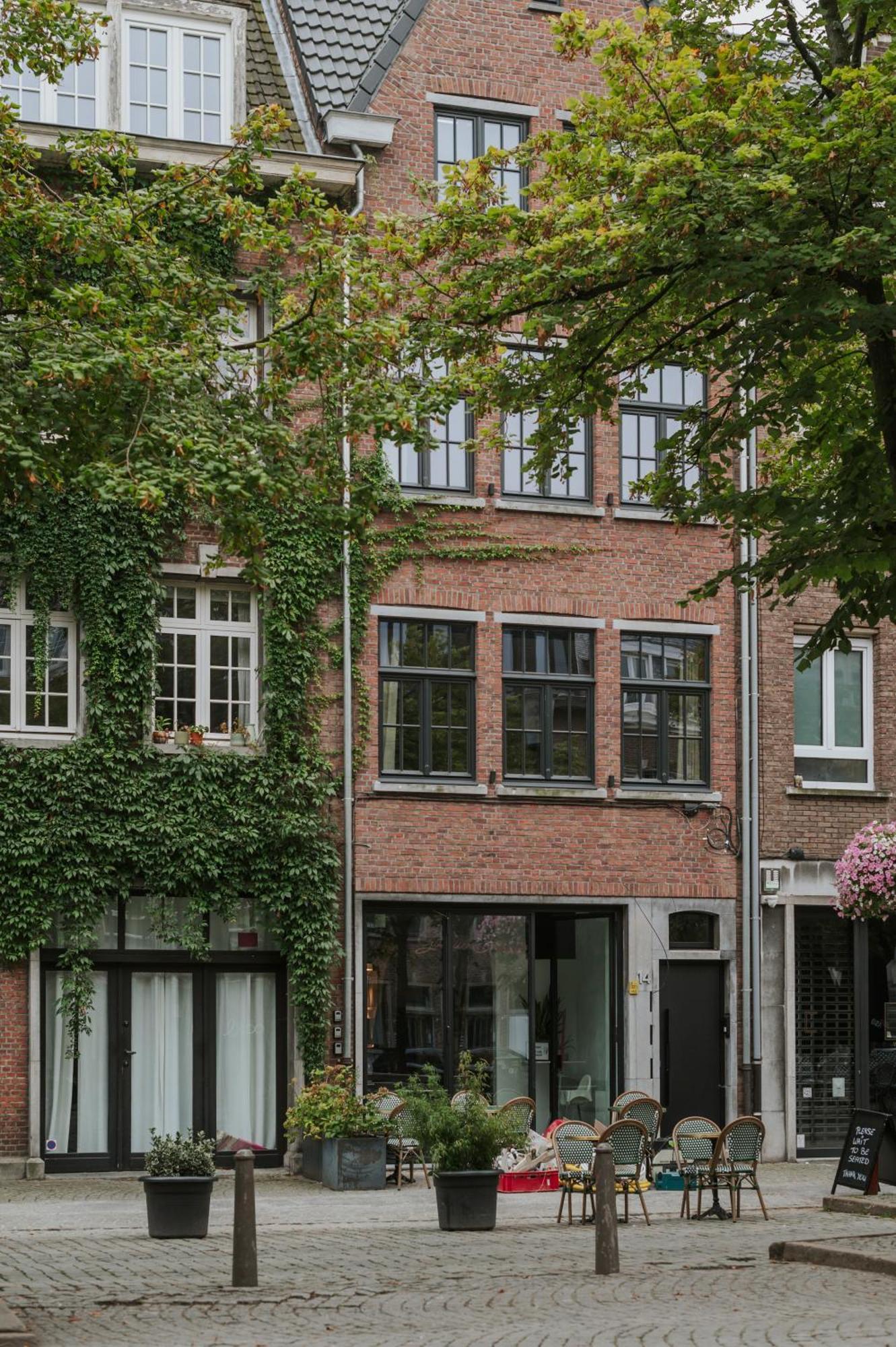 Shway - The Proof Reader Apartment Antwerp Exterior photo